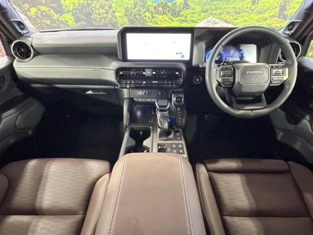 ランドクルーザー2502.8 ZX ディーゼル 4WD