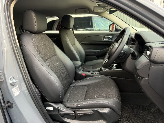 ヴェゼル1.5 ハイブリッド Z