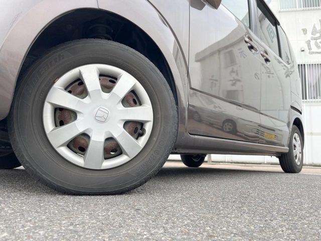 �y13�C���`�A���~�z�C�[���z�O�ςɃ}�b�`�����A���~�z�C�[���𑕒����Ă���܂��B�e��A���~�z�C�[����A�X�^�b�h���X�^�C�����戵�����Ă���܂��B���񂲑��k����������