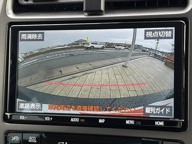 プリウス1.8 A ツーリングセレクション ブラックエディション 4WD