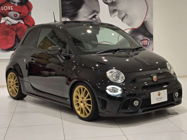 アバルト595スコルピオーネオーロ