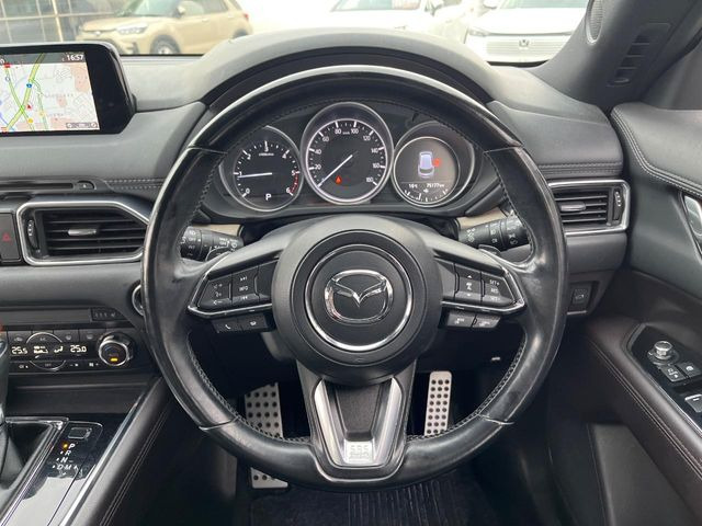 �y�����v�����X�e�A�����O�z�㎿�Ȋv���g�p���邱�ƂŁA��ɂ����������݂ƂĂ��^�]���₷���n���h���ł���