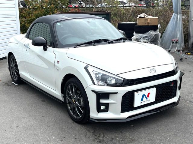 �������x�̃K���X�疌�ŝ����͂������A�㎿�ȃc���E����������B���O����_���J�����؂Ȉ��Ԃ�ی삵�A�F�����E�򉻂�h�~�B�u�e�X�v���b�V���R�[�g�v�A�u�e�v���~�b�T�R�[�g�v���炨�I�т��������܂��B