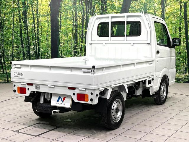 ☆全国のネクステージからお取り寄せが可能※!遠方の店舗に展示してあるクルマが気になる場合も、最寄りの店舗でご覧いただくことが可能です!是非私たちに要望をお聞かせください!※別途費用