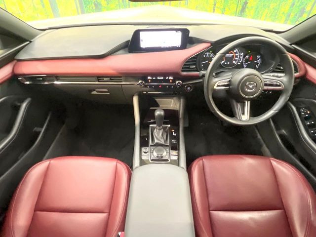 MAZDA3ファストバック2.0 20S バーガンディ セレクション