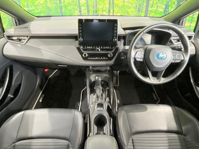 カローラツーリング1.8 ハイブリッド W×B