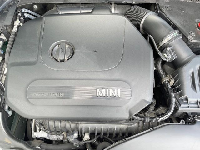 �����X�ł́A�e���[�J�[�̐�p�f�f�e�X�^�[�𓱓��B���Ǝ��i�����e�N�j�J���X�^�b�t���풓���Ă���܂��̂ŁA������̍ۂɂ����S���Ă����p���������܂��B