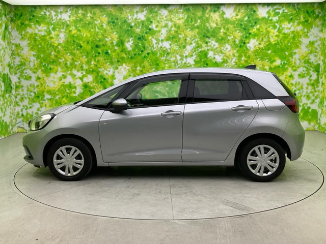 フィット1.3 ベーシック