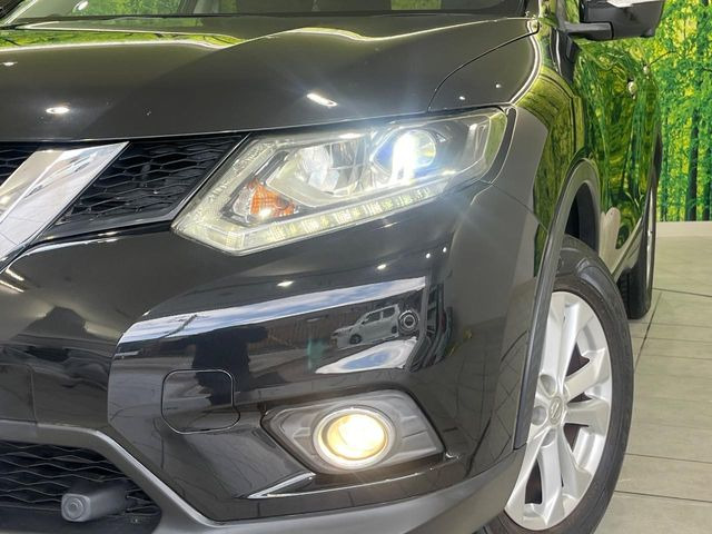 �yLED�w�b�h���C�g�z���V����ԑ��s�����ǍD�Ȏ��E���m�ۂ����S���ĉ^�]�ł��鍂�P�xLED�w�b�h���C�g�𑕔�!�_�����x�������A����d�͂��}�����Ă��܂��B