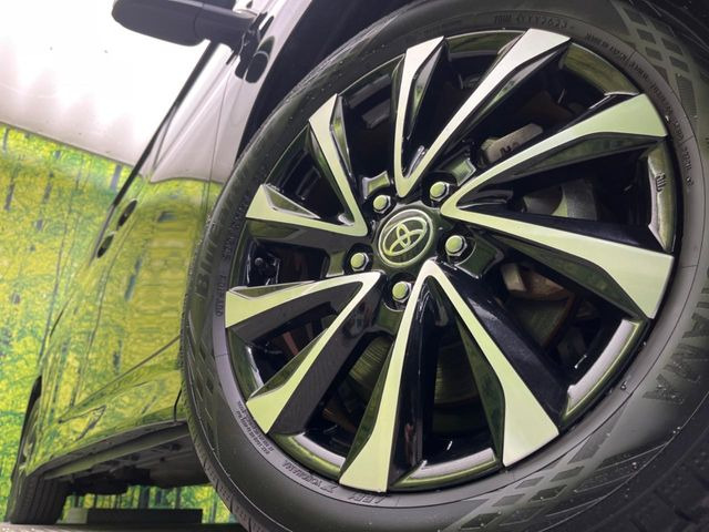 �y����17�C���`�A���~�z�C�[���z�O�ςɃ}�b�`���������A���~�z�C�[���𑕒����Ă���܂��B�e��ЊO�A���~�z�C�[����A�X�^�b�h���X�^�C�����戵�����Ă���܂��B���񂲑��k����������