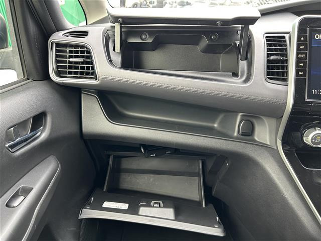 セレナ2.0 ハイウェイスターV