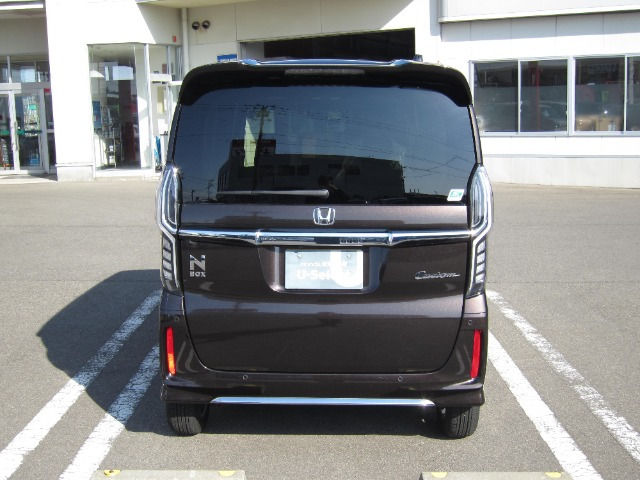 N-BOXカスタムL 4WD