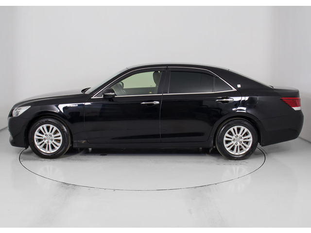 各メーカーのエアロパーツ取り付け承ります!ご納車迄に仕上げます!格安にて承りますのでお気軽にお申し付け下さい!!