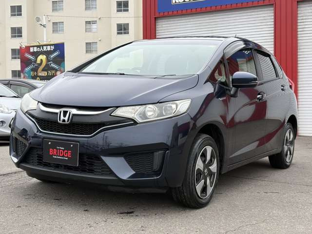 フィット1.5 ハイブリッド Fパッケージ 4WD