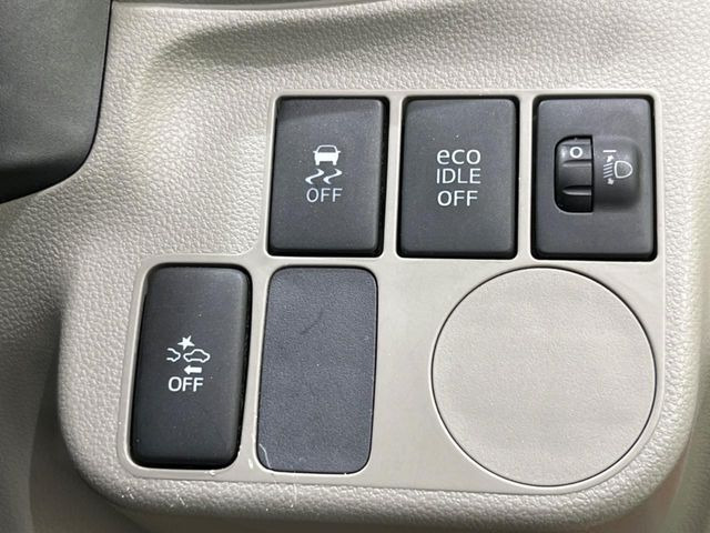 �y������h�~���u�z�ԗ��̉���������m����ƁA�����I�Ɏԗ��̐i�s������ۂ悤�Ɏԗ��𐧌䂵�܂��B�J�̓��ȂǊ���₷���H�ʏ󋵂ł����S�ȉ^�]���\�ł��B