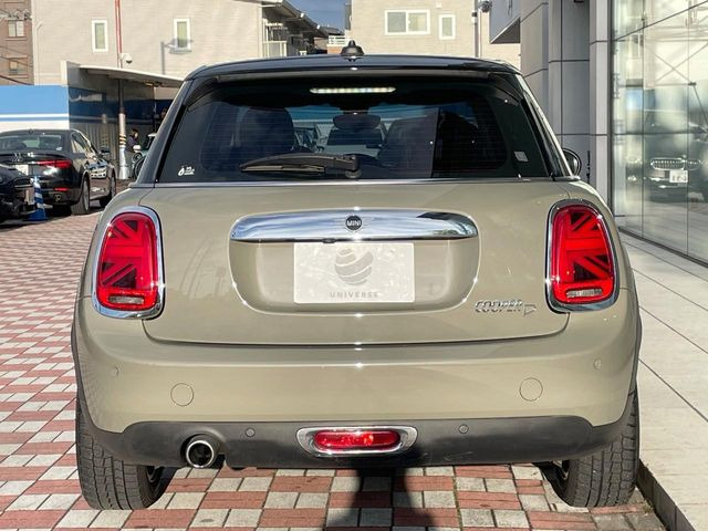 �����X�ł͑�O�ҋ@�ւɂ��ԗ��i���Ӓ�𓱓����A�C�����Ԃ�r���B�Ӓ菑�����s����܂��̂ŁA�ς��ƌ��������ł͕�����Ȃ��ӏ��܂Ŕ[��������ł��������������܂��B���ꕔ�����{�̏ꍇ���������܂��B