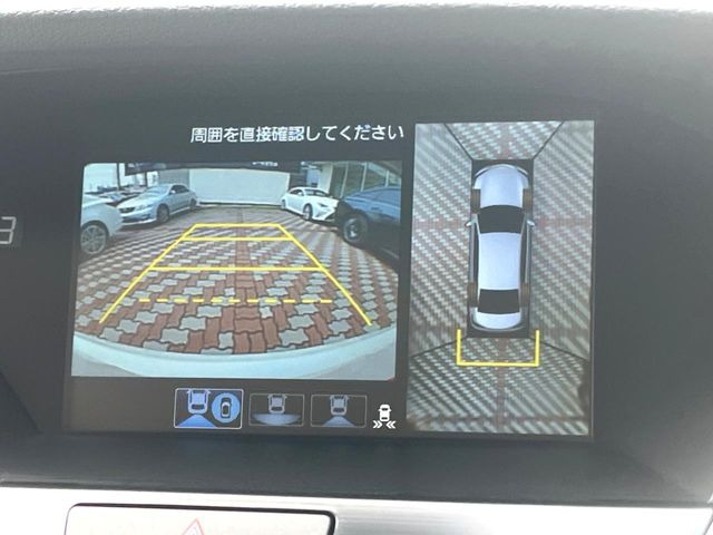 �y�}���`�r���[�J�����V�X�e���z��p�̃J�����ɂ��A�ォ�猩���낵���悤�Ȏ��_��360�x�N���}�̎��͂��m�F���邱�Ƃ��ł��܂������p�������m�F���₷���A�����ꏊ�ł̐؂�Ԃ��⒓�Ԃ��X���[�Y�ɍs���܂��B