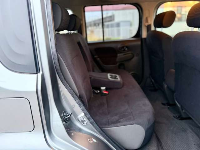 ���X�͍s�c�����R���̊��ˌ����_�̋߂��ɓX�܂��������܂��B���Ԃł��A�N�Z�X���₷���ꏊ�Ɍ�����܂��B�d�Ԃł��z���̍ۂ��Ŋ���JR���������w�܂ł��}���ɎQ��܂��B���C�y�ɂ��₢���킹������!