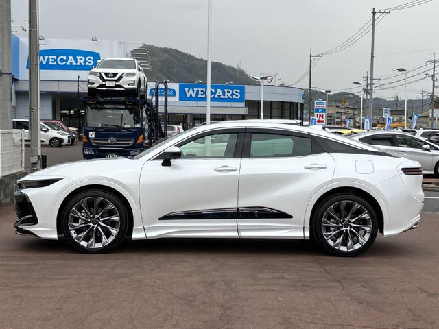 クラウンクロスオーバー2.5 G アドバンスト レザー パッケージ E-Four 4WD