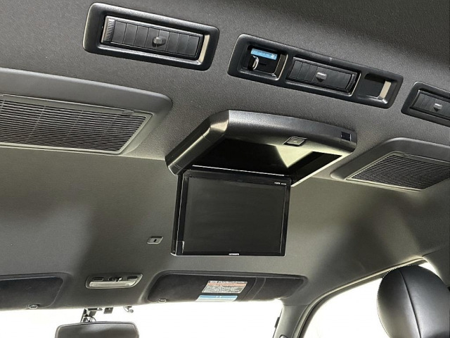 ハイエースバン