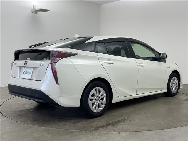 プリウス1.8 S セーフティ プラス