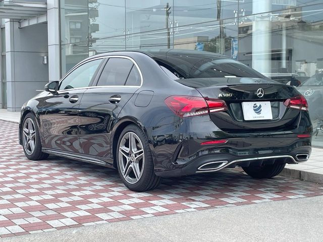 �������t�т̕ۏ؂̑��A���S�̍Œ�3�N�E���s�������ۏ�(�L��)�����p�ӁB�A���Ԃ����S���Ă��y���݂���������l�A�ۏؓ��e���[���͂������A�����_��&�I�C�������⃍�[�h�T�[�r�X���t�т��Ă���܂��B