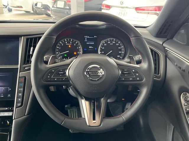 �y�����v�����X�e�A�����O�z�㎿�Ȋv���g�p���邱�ƂŁA��ɂ����������݂ƂĂ��^�]���₷���n���h���ł���