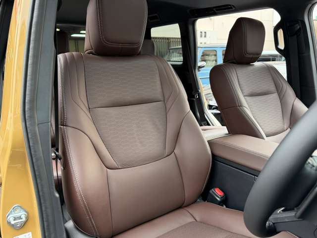 �_�[�N�`�F�X�i�b�g�{�v�V�[�g�E�V�[�g�x���`���[�V����(Hot&Cool)�E�p���[�V�[�g�B