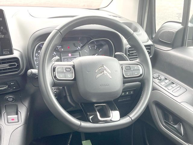 ���n���h�����̃X�������Ȃ��A���ꂢ�ȏ�Ԃ��ێ����Ă���܂��B�e�X�C�b�`���̓�����m�F�ς݂ł��B