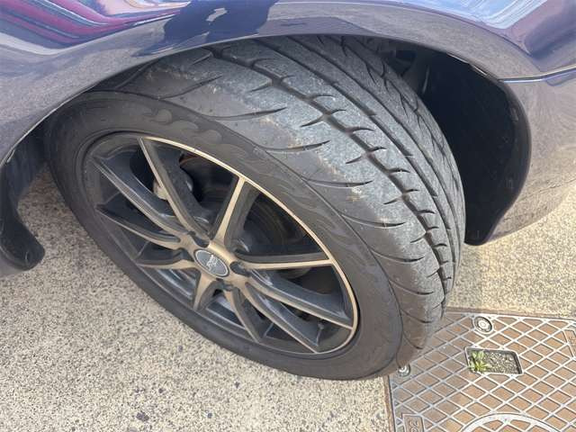 �ЊO�A���~�z�C�[�� �^�C���̎R����܂�