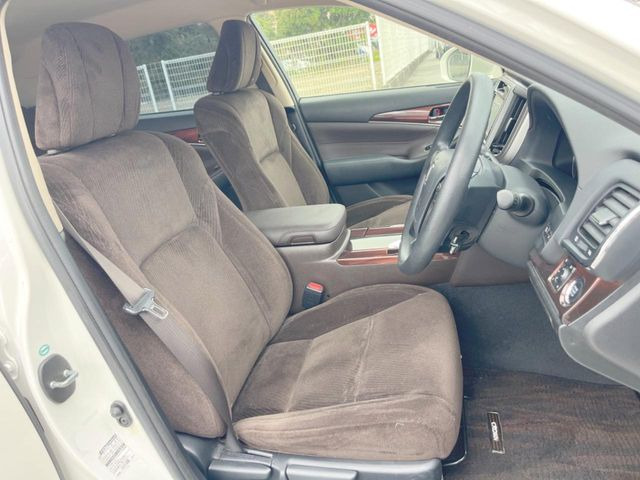 �^�]�ȃV�[�g���͎g�p�������Ȃ��A�ǍD�ȏ�ԂƂȂ��Ă��܂��B���J�Ɏg���Ă������Ƃ��悭�킩��܂��ˁB