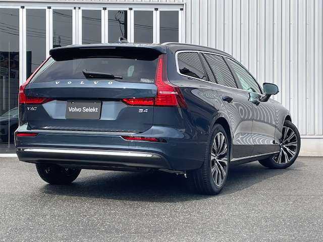 V60ウルトラ B4