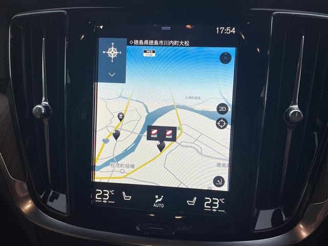 V60B5 インスクリプション