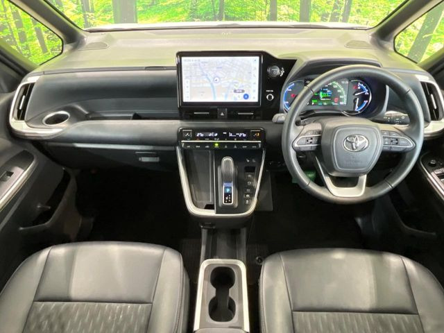 ノア1.8 ハイブリッド S-Z