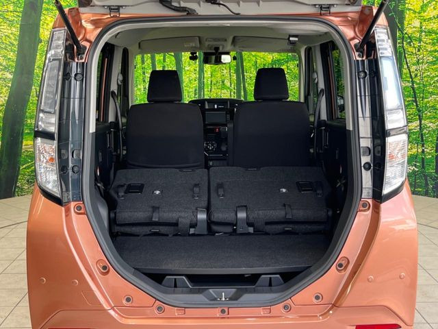 ���i�̂���������ʋ΁A���}���ɏ\���ȉ׎��X�y�[�X���m�ۂ��Ă���܂��B�Z�J���h�V�[�g��|���ƁA�傫�ȉו��̐ύڂ��\�ł���