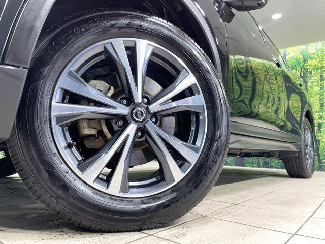 �y����18�C���`�A���~�z�C�[���z�O�ςɃ}�b�`���������A���~�z�C�[���𑕒����Ă���܂��B�e��ЊO�A���~�z�C�[����A�X�^�b�h���X�^�C�����戵�����Ă���܂��B���񂲑��k����������