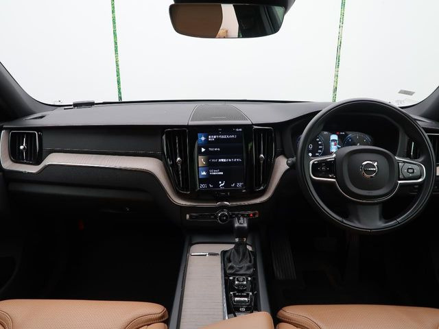 XC60D4 AWD インスクリプション ディーゼル 4WD