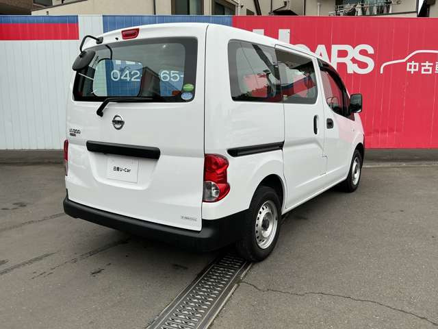 NV200バネットバン1.6 DX