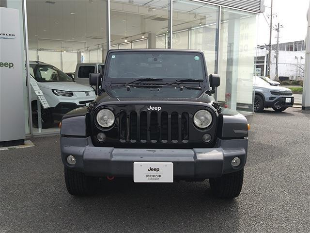 ラングラーアンリミテッド サハラ 4WD