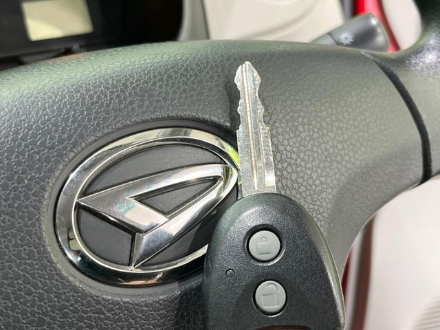 �y�L�[���X�z�������ꂽ�ꏊ����ł��{�^����Ńh�A�̊J���E�{�����ł���̂łƂ��Ă��֗�!�h�A�̌�������ɏ������邱�Ƃ�����܂����