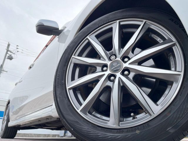 �y�G���P�C��17�C���`�A���~�z�C�[���z��l�C���[�J�[�̃z�C�[���𑕔���y�ʁE���d�x�̃A���~�z�C�[���́A�n���h�����O�E�����ȂǁA����̎������サ�Ă���܂���