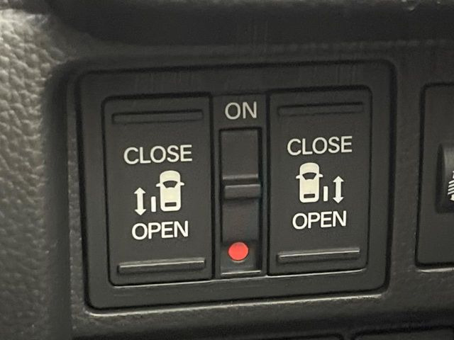 �y�����p���[�X���C�h�h�A�z�X�}�[�g�L�[��^�]�Ȃ̃X�C�b�`�Ō�ȗ����X���C�h�h�A�̊J���\���d��������͂����ăh�A���J����K�v�������A�����Ȃ��q�l�ł��ȒP�ɊJ���߂ł����K�ł���