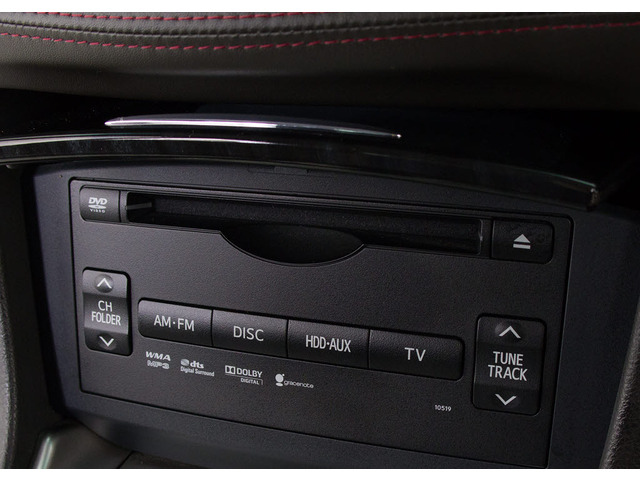 CD�͂������̎��ADVD�Đ����\�ł��B�t���Z�O�n�f�W�ɂ��Ή��������Bluetooth�ɂ��Ή����Ă���܂�