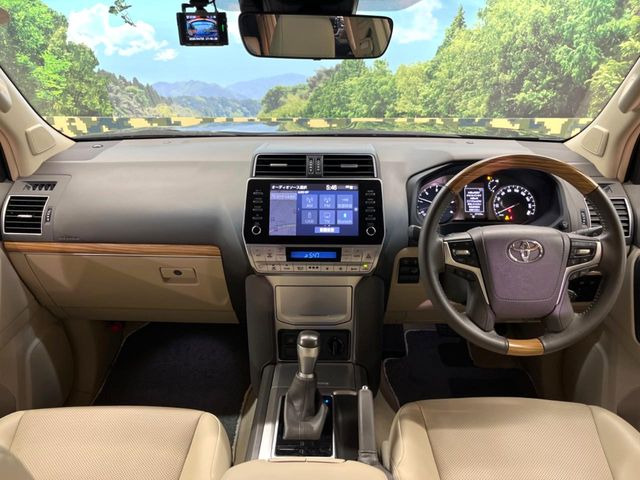 グループ総在庫数約30,000台!!全国の系列店からメーカー・車種問わずご紹介出来るので、あなたにピッタリのお車が見つかるはずです♪まずはお問い合わせ下さい☆