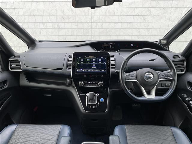 セレナ1.2 e-POWER AUTECH セーフティパッケージ