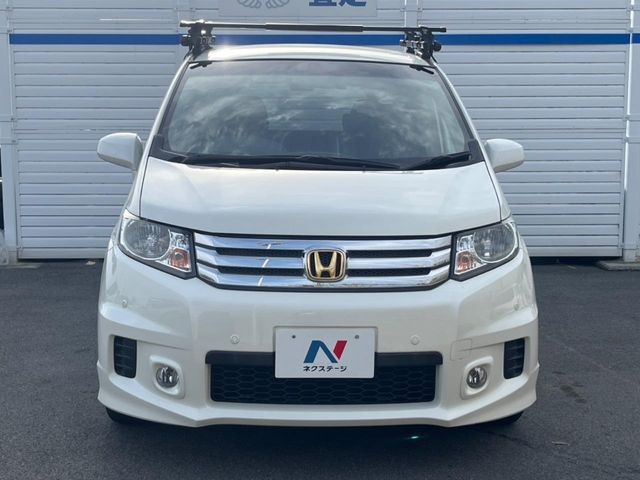 ���Ђł́A�S�ԁw�C�����Ȃ��x�̂��Ԃ̂ݎ�舵���Ă���܂��B��C�o�C���[�ɂ�錵�I�����d����̌�A���Ɍ�̎ԗ��`�F�b�N���s���A�l�N�X�e�[�W���F�肵�����i���Ȓ��ÎԂ����񋟂��Ă���܂��B