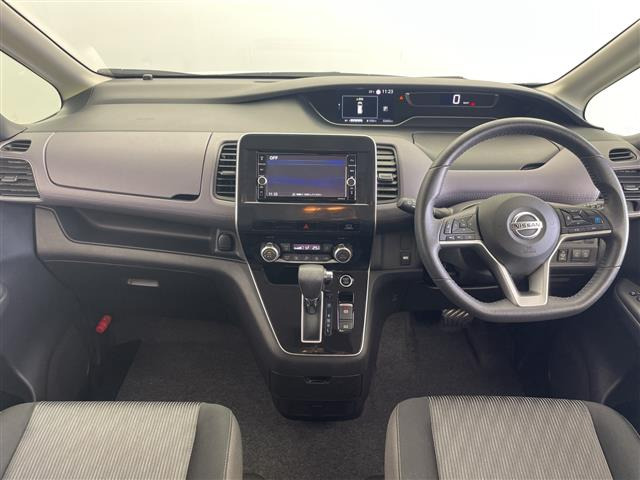 セレナ2.0 ハイウェイスターV