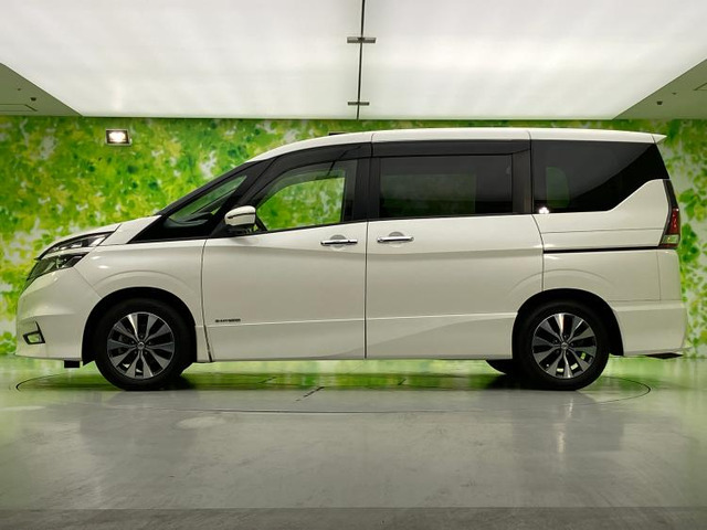 セレナ2.0 ハイウェイスター VセレクションII