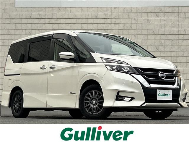 セレナ2.0 ハイウェイスター Vセレクション 4WD