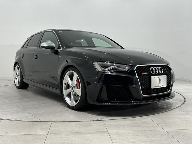 RS3スポーツバック2.5 4WD